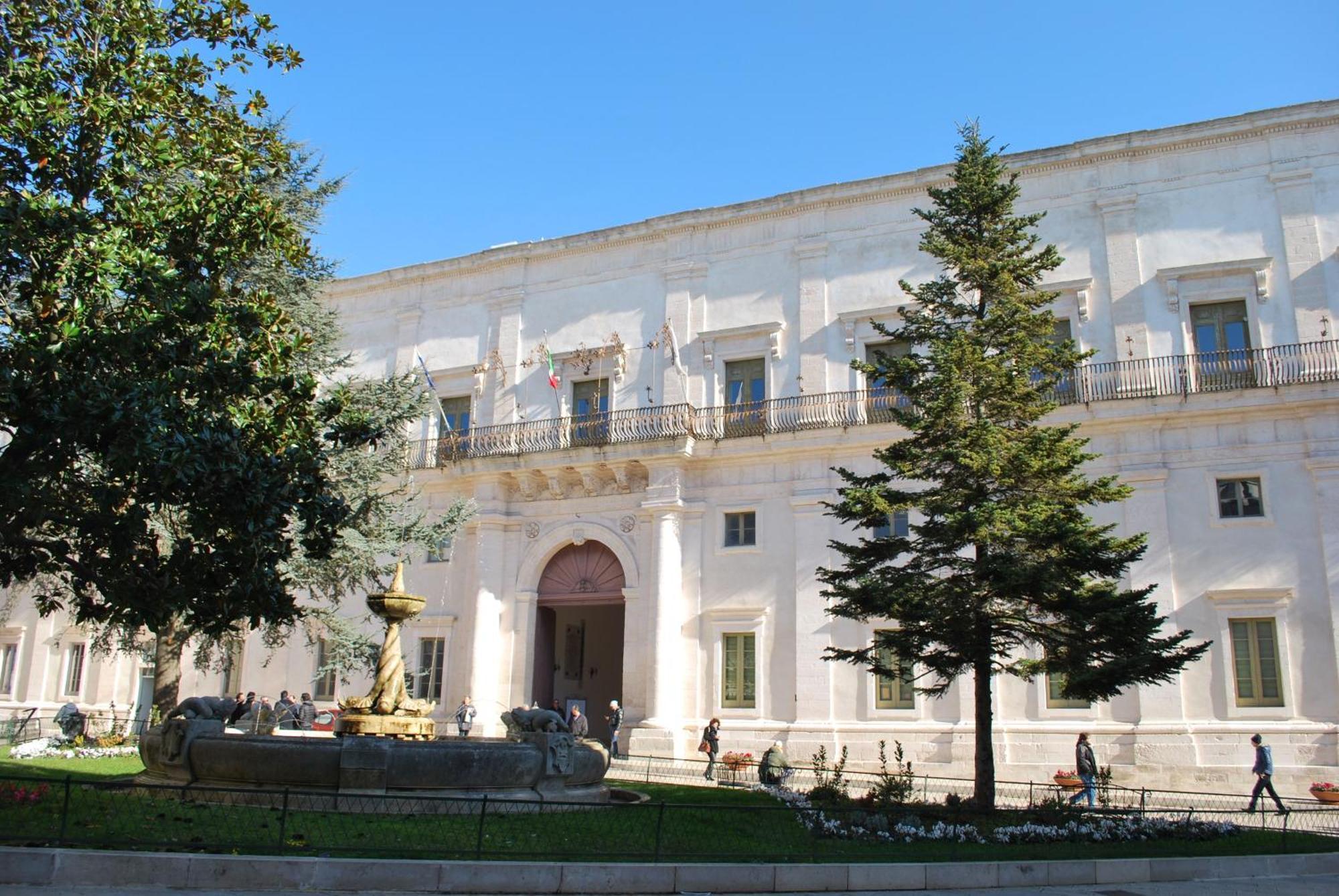 Ferienwohnung Dimora Piazza Roma Martina Franca Exterior foto